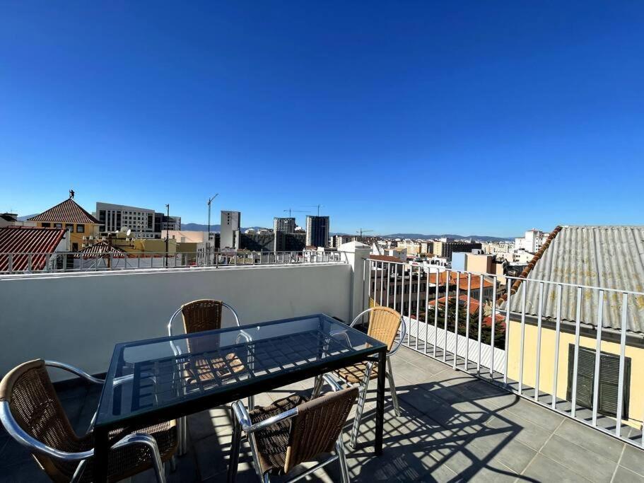Peaceful 1Br With Shared Terrace At The Nook Apartment Gibraltar Ngoại thất bức ảnh